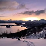 Modern House In With Wood-fired Sauna Holiday home Lyngen