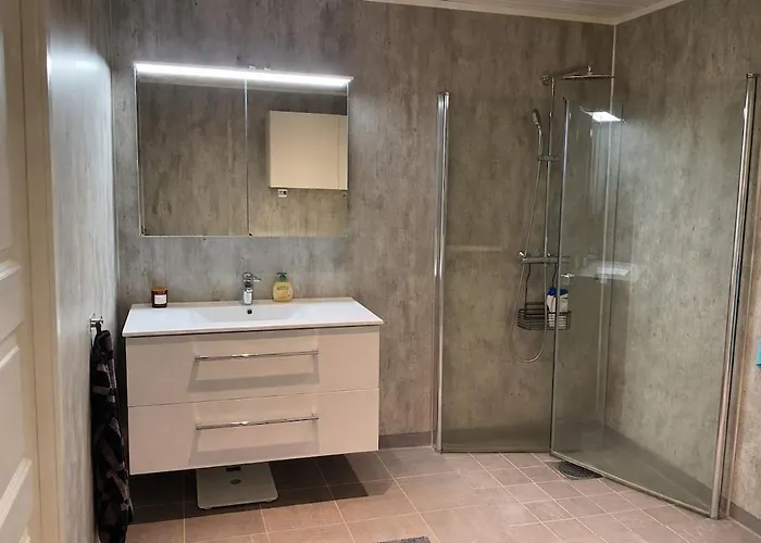 Modern House In With Wood-fired Sauna Dom wakacyjny