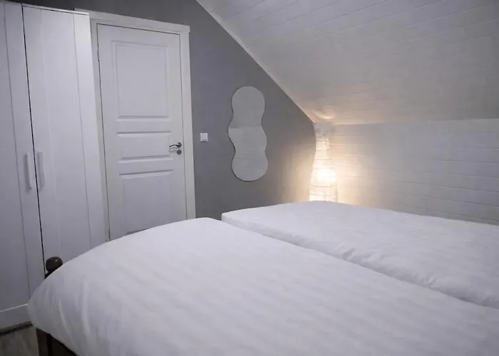 Modern House In With Wood-fired Sauna Dom wakacyjny Lyngen